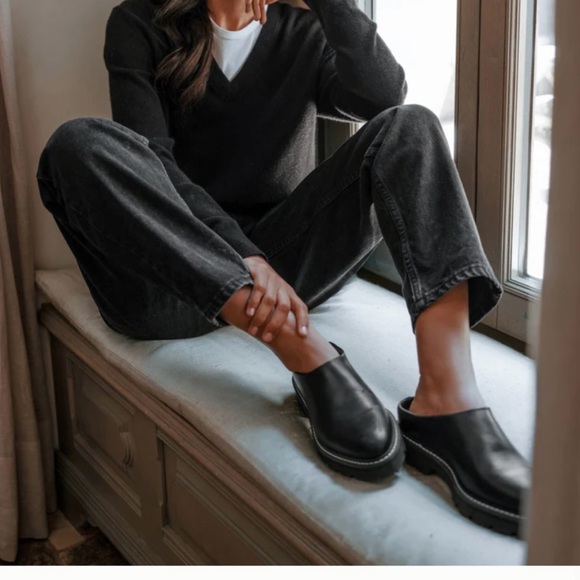 Jenni Kayne  Black Leather Lug Mule - Picture 2 of 8